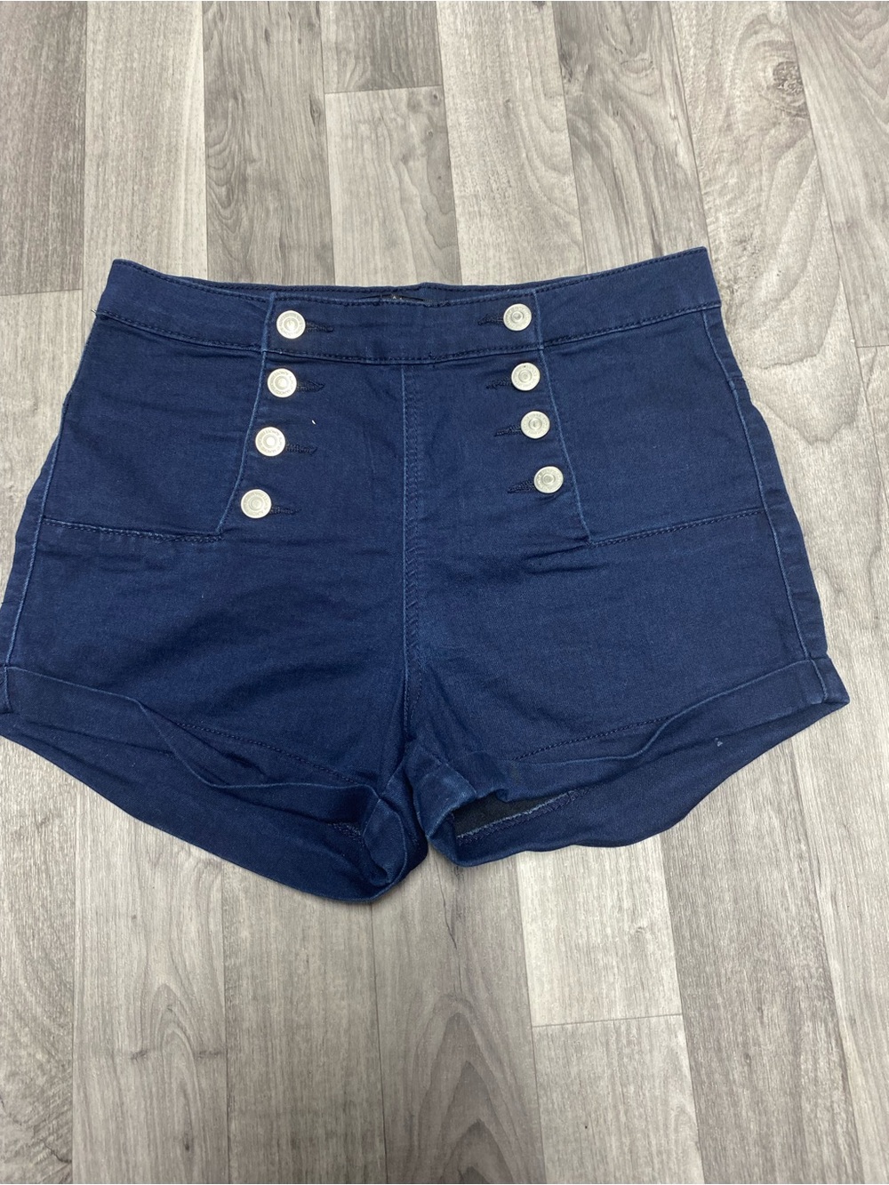 Almost Famous Navy High-Waist Button-Front Shorts